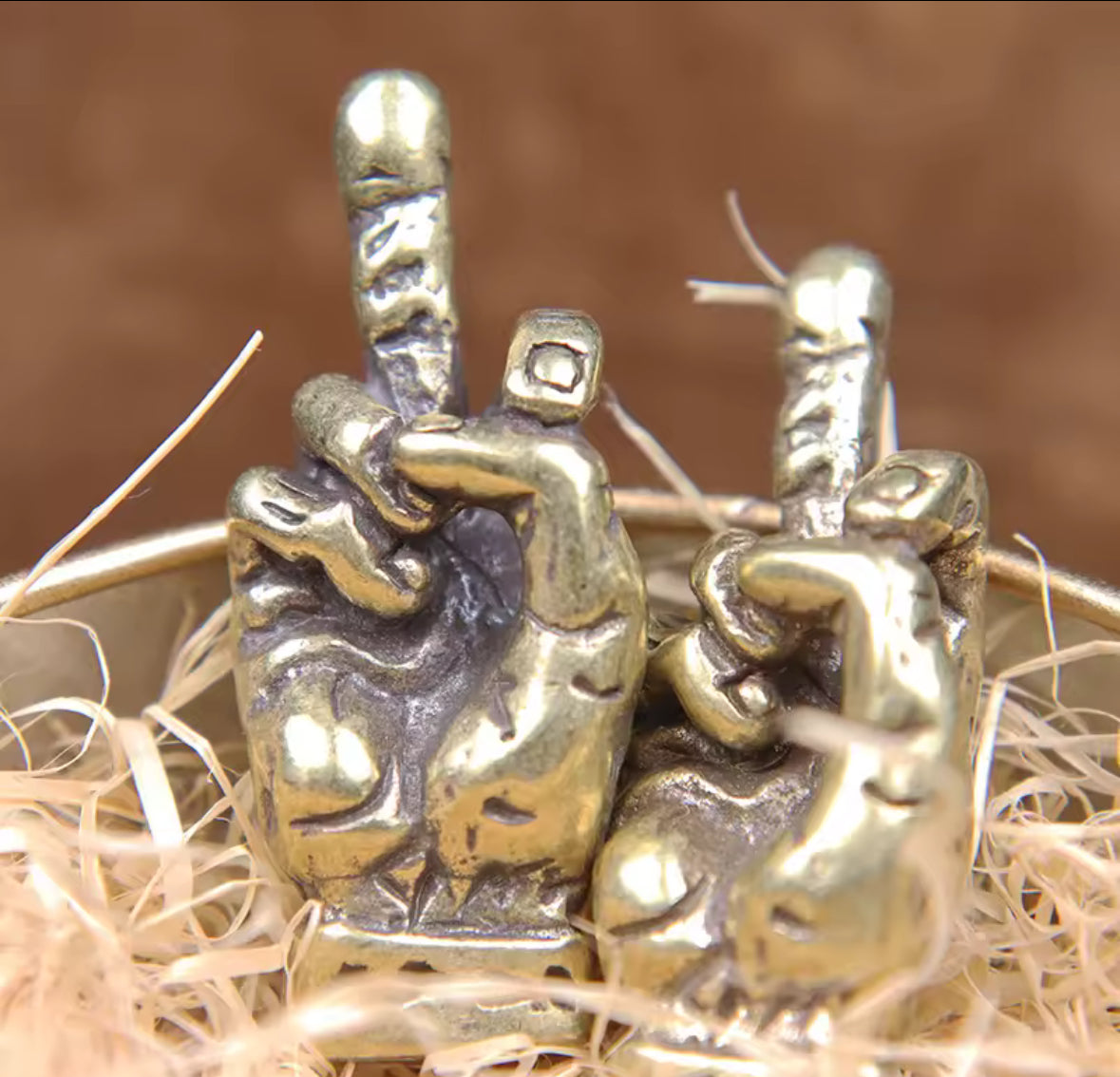 Middle finger Paracord Bead