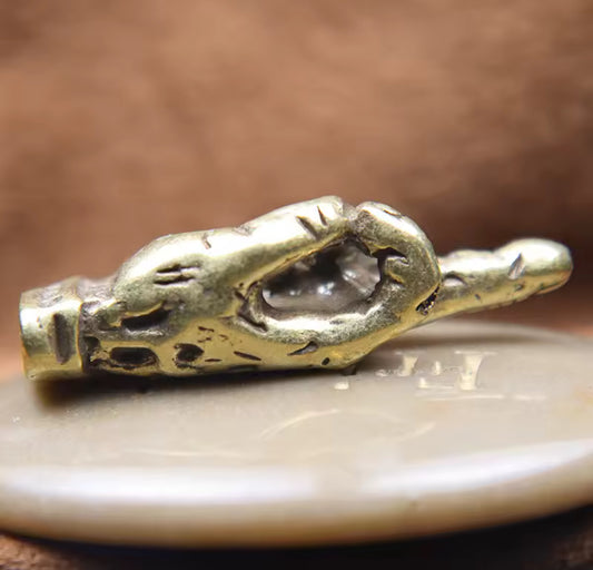 Middle finger Paracord Bead