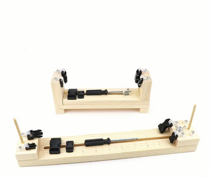 Paracord jig used with paracord bracelet kit