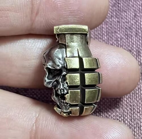 Grenade Paracord Bead